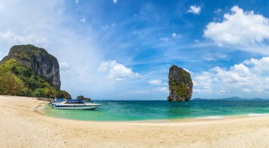 Poda Adası, bir yaz günü Tayland Panoraması