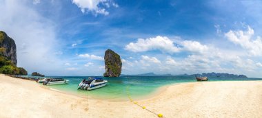 Poda Adası, bir yaz günü Tayland Panoraması