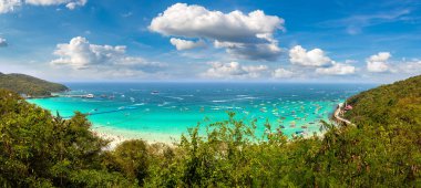 Koh Lan Adası, bir yaz günü Tayland Panoraması