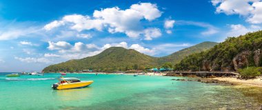 Koh Lan Adası, bir yaz günü Tayland Panoraması