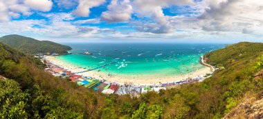 Koh Lan Adası, bir yaz günü Tayland Panoraması