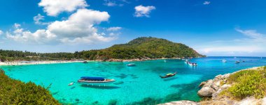Raca (Raya) resort Island Phuket Island, Tayland bir yaz günü yakınındaki Panoraması