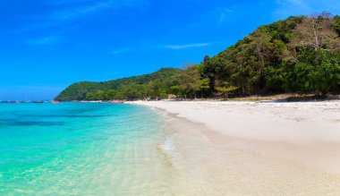 (O Ko) Coral Island Phuket Island, Tayland bir yaz günü yakınındaki Panoraması