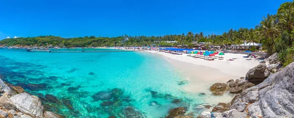 Panorama Racha Raya Isla Turística Cerca Isla Phuket Tailandia Día —  Fotos de Stock