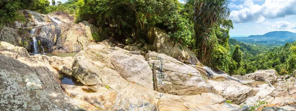 Namuang Cascade Sur Île Koh Samui Thaïlande Dans Une Journée — Photo