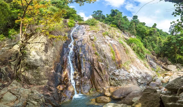 Cascada Namuang Insula Koh Samui Thailanda Într Vară — Fotografie, imagine de stoc