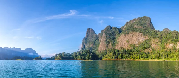 Panorama Beautiful Nature Cheow Lan Lake Ratchaprapha Dam Khao Sok — Stock Photo, Image