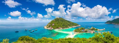 Nang Yuan Adası, Koh Tao, Tayland'da bir yaz günü Panoraması