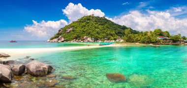 Nang Yuan Adası, Koh Tao, Tayland'da bir yaz günü Panoraması
