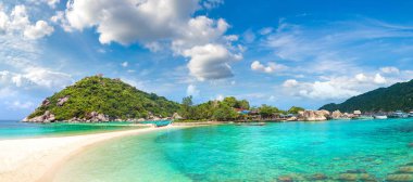 Nang Yuan Adası, Koh Tao, Tayland'da bir yaz günü Panoraması