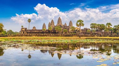 Angkor Wat Tapınağı Siem Reap, Kamboçya'da bir yaz günü Panoraması