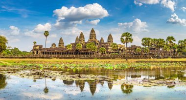 Angkor Wat Tapınağı Siem Reap, Kamboçya'da bir yaz günü Panoraması