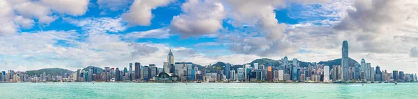 Panorama Pelabuhan Victoria Hong Kong Pada Hari Musim Panas — Stok Foto
