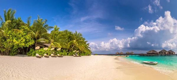 Panorama Des Tropischen Strandes Auf Den Malediven Sommertag — Stockfoto