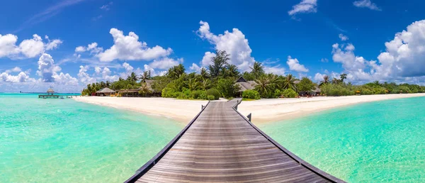 Panorama Water Villas Bungalows Wooden Bridge Tropical Beach Maldives Summer — Stock Photo, Image