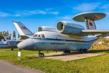 Kiev, Ukrayna - 6 Ekim 2018: 71 bir Awacs uçaklarını - askeri radar Kiev, Ukrayna Kiev Ulusal Havacılık Müzesi'nde uçan Hava Kuvvetleri