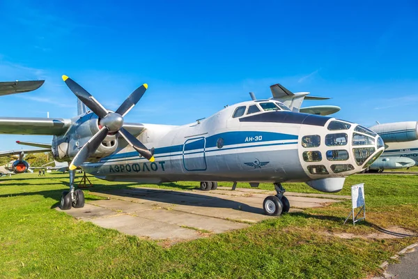 Kiev Oekraïne Oktober 2018 Kiev Nationaal Luchtvaartmuseum Een Zonnige Dag — Stockfoto