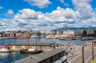 Oslo, Norveç - 29 Temmuz 2014: The Oslo Norveç Harbor Oslo'nun büyük konumlar biridir. Oslo, Norveç'te Oslo Fiyordu 29 Temmuz 2014 yer alan