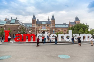 Amsterdam, Hollanda - 19 Ağustos 2014: Rijksmuseum Amsterdam Müzesi ile kelime ben Amsterdam 19 Ağustos 2014