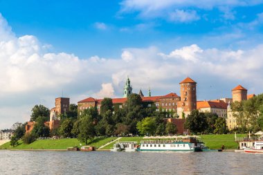 Krakow, Polonya - 26 Temmuz 2014: Wawel castle civarındaki Kracow Polonya