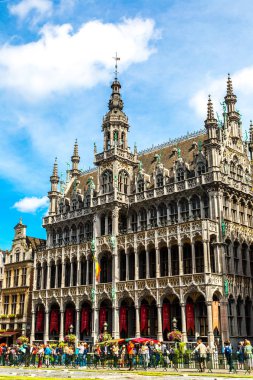 Brussels, Belçika - 6 Temmuz 2014: The Grand Place güzel yaz gün Brüksel, Belçika üzerinde 6 Temmuz 2014