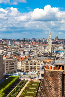 Brussels, Belçika - 6 Temmuz 2014: Cityscape Brüksel güzel yaz gün