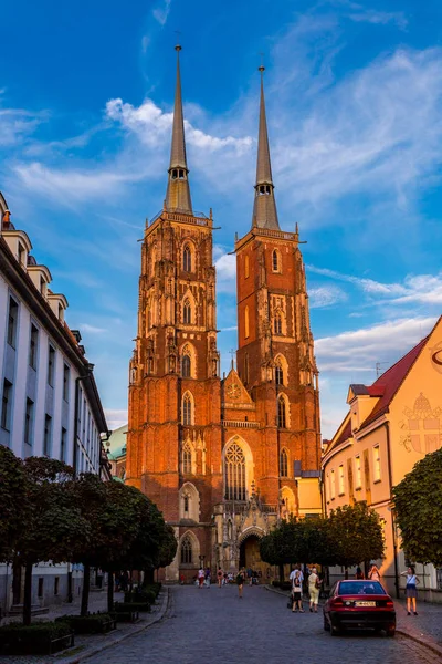 波兰弗罗茨瓦夫 2014年7月29日 2014年7月29日在波兰弗罗茨瓦夫的圣约翰大教堂 在波兰的弗罗茨瓦夫老城和一个非常好大好漂亮的城市 — 图库照片