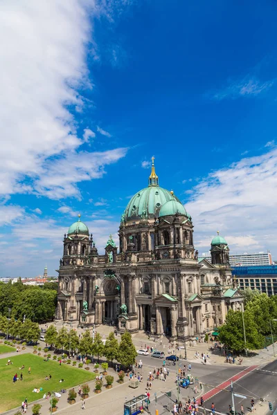 Berlin Almanya Temmuz 2014 Görünüm Berlin Cathedral Civarındaki Beautuful Yaz — Stok fotoğraf