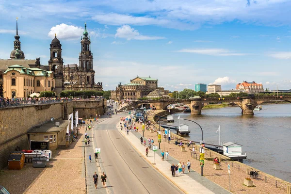 Dresden Deutschland Juli 2014 Dresden Einem Schönen Sommertag Deutschland Juli — Stockfoto