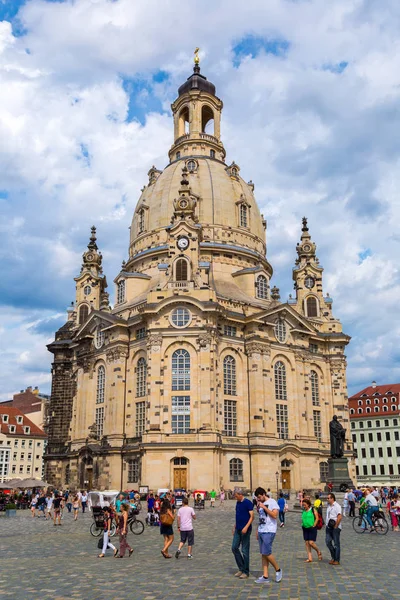 Дресден Германия Июля 2014 Года Дрезденская Фрауэнкирхе Церковь Прекрасный Летний — стоковое фото