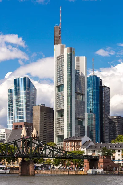 Frankfurt Deutschland Juli 2014 Sommerblick Auf Das Bankenviertel Frankfurt — Stockfoto