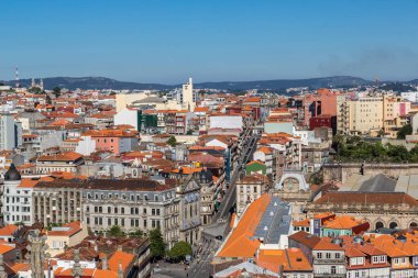 Lizbon, Portekiz - 30 Temmuz 2014: Porto Portekiz bir güzel yaz günü havadan görünümü