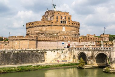 Rome, İtalya - 12 Temmuz 2014: Castel Sant Angelo bir yaz günü, Roma, İtalya