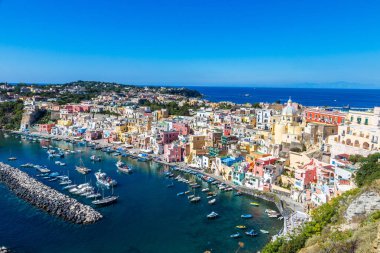 Procida, İtalya - 13 Haziran 2014: Procida Island bir güzel yaz günü İtalya