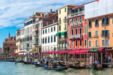 Venedik, İtalya, 12 Temmuz 2014: Canal Grande bir yaz günü, Venedik, İtalya