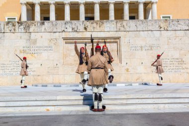 Atina, Yunanistan - 19 Temmuz 2015: tören 19 Temmuz 2015 bir yaz günü gardiyanlar Atina, Yunanistan değiştirme