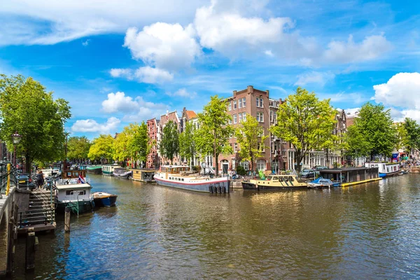 Άμστερνταμ Ολλανδία Αυγούστου 2014 Κανάλια Του Άμστερνταμ Άμστερνταμ Είναι Πρωτεύουσα — Φωτογραφία Αρχείου