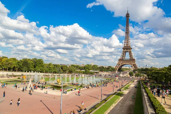 Παρίσι Γαλλία Ιουλίου 2014 Πύργος Του Άιφελ Πιο Δημοφιλές Μνημείο — Φωτογραφία Αρχείου