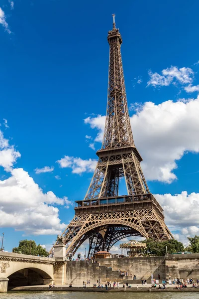 Paris Frankrijk Juli 2014 Seine Eiffel Toren Een Mooie Zomerdag — Stockfoto