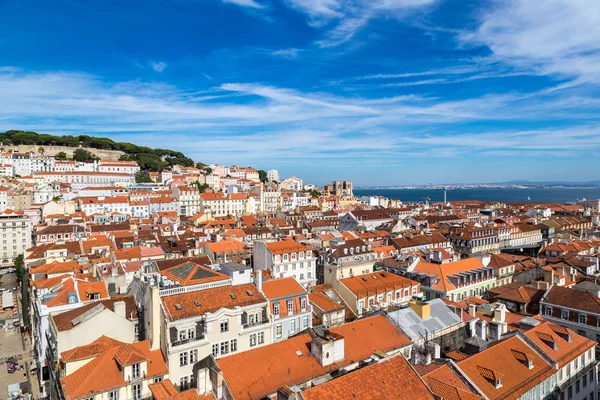 里斯本 葡萄牙 2014年7月30日 葡萄牙里斯本鸟瞰图 圣乔治城堡 — 图库照片