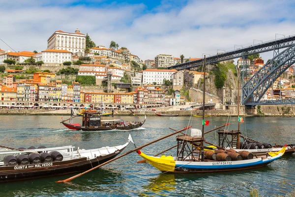 Lisbonne Portugal Juillet 2014 Porto Vieux Bateaux Traditionnels Avec Tonneaux — Photo