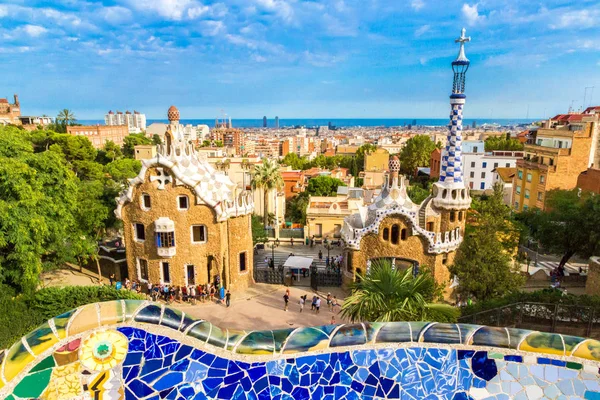 Barcelona Spanien Juni 2014 Park Guell Arkitekt Gaudi Sommerdag Barcelona - Stock-foto