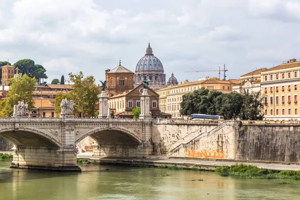 Rome Italie Juillet 2014 Basilique San Pietro Pont Sant Angelo — Photo