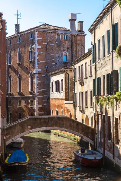 Venedig Italien Juli 2014 Kanal Einem Sommertag Venedig Italien — Stockfoto