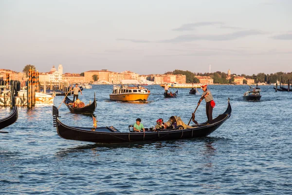 Venedig Italien Juni 2014 Gondel Auf Canal Grande Venedig Einem — Stockfoto