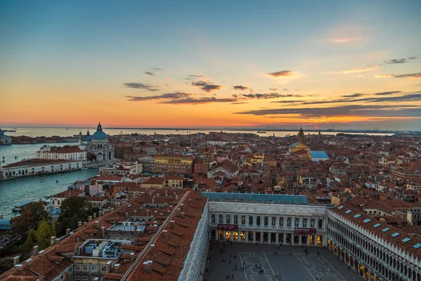 Capri Talya Haziran 2014 Görünümünü Basilica Santa Maria Della Salute — Stok fotoğraf