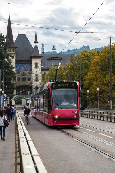 Берн Швейцария Августа 2014 Года Современный Трамвай Берне Летний День — стоковое фото