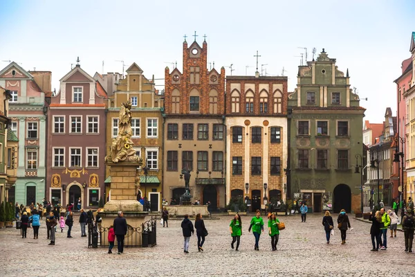 Warsaw Polonia Junio 2014 Antigua Plaza Del Mercado Poznan Día — Foto de Stock