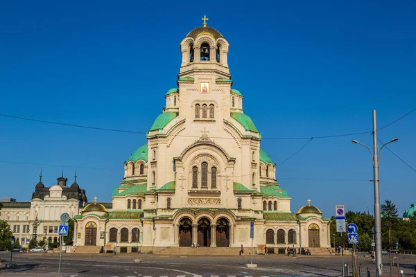 Sofia Bulgaria Heinäkuu 2014 Alexander Nevskin Katedraali Sofiassa Bulgariassa Kesäpäivänä — kuvapankkivalokuva