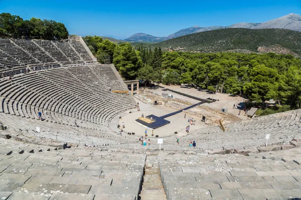 Κόρινθος Ελλάδα Ιουνίου 2015 Αρχαίο Θέατρο Επιδαύρου Αργολίδα Μια Καλοκαιρινή — Φωτογραφία Αρχείου